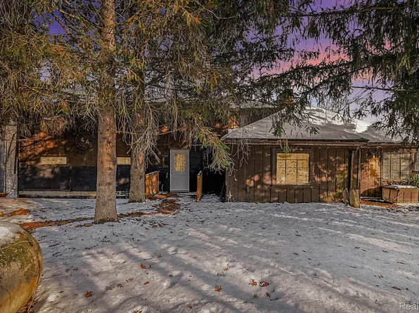 14325 E Lakeshore Dr, Holly, MI 48442
