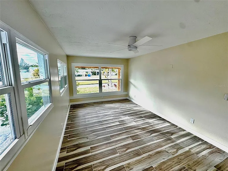 1500 Carson Cir NE — Photo 15