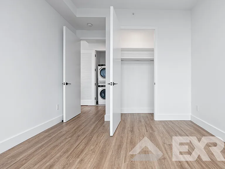 2230 Cropsey Ave #3006 — Photo 11