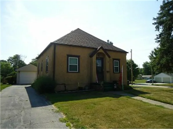 2104 Marshall St, Boone, IA 50036