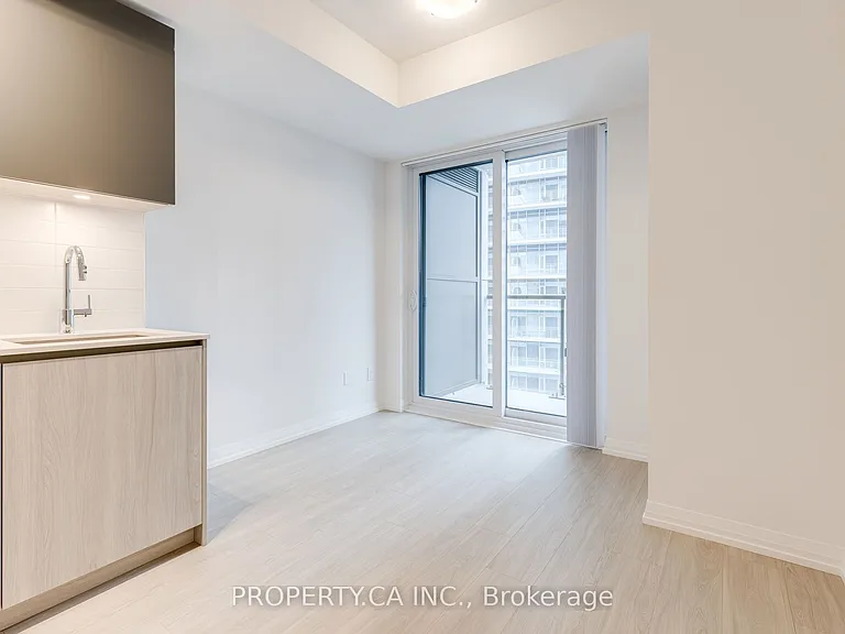 8 Widmer St #2709 — Photo 9