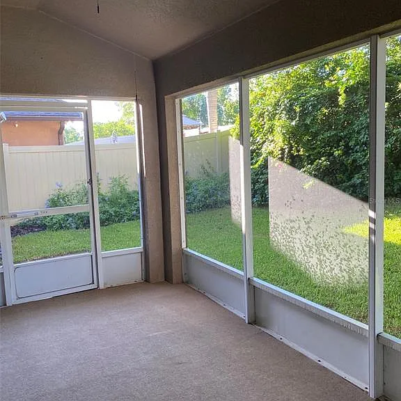 460 Pickfair Ter — Photo 14