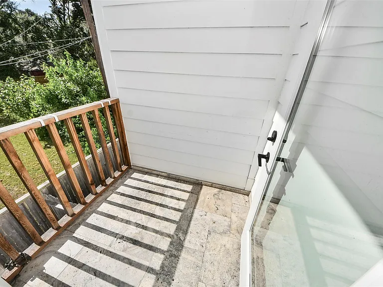 1837 Flowing Springs Trl — Photo 22