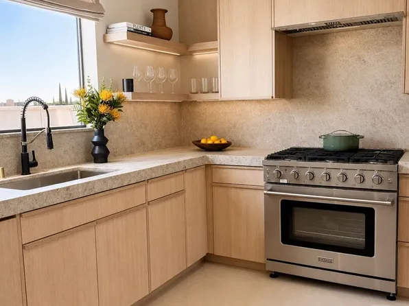 126 N Croft Ave APT 302, Los Angeles, CA 90048