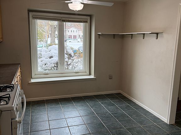 4th image of 163 Tangerine Dr