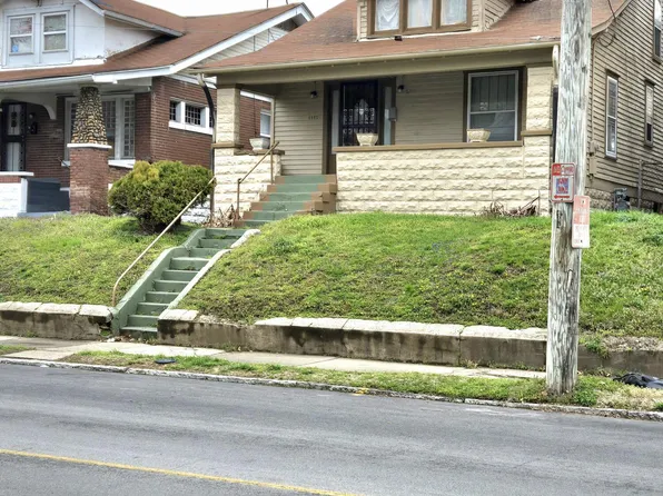 4147 W Market St, Louisville, KY 40212