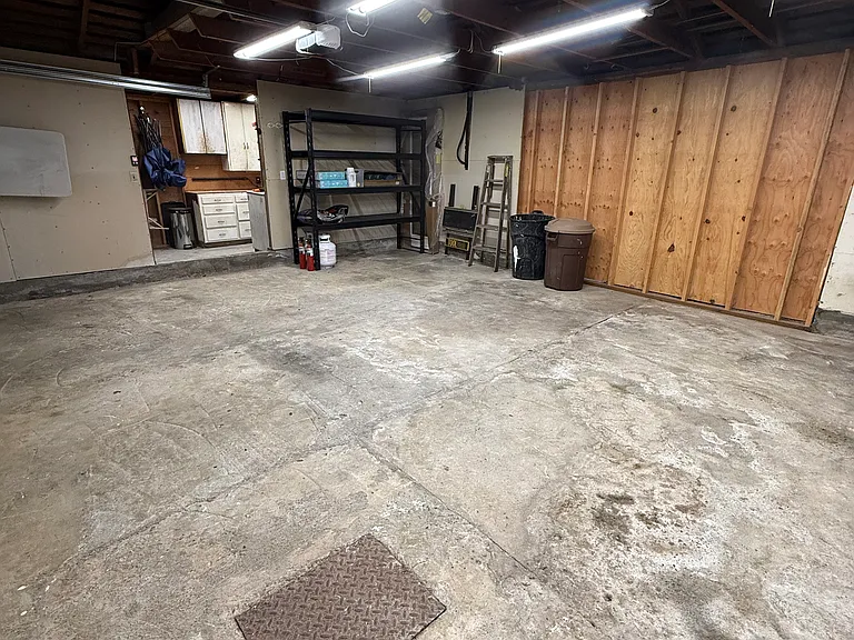 2440 Maher Ave — Photo 27