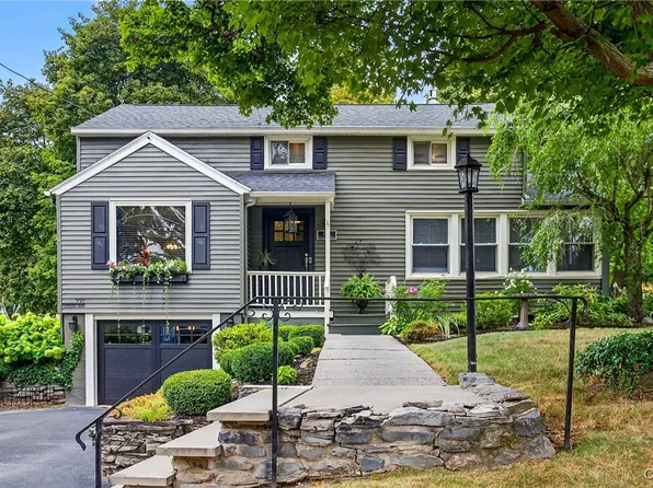 227 Cleveland Blvd, Fayetteville, NY 13066