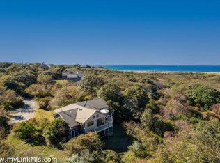 382 Lighthouse Rd, Aquinnah, MA 02535