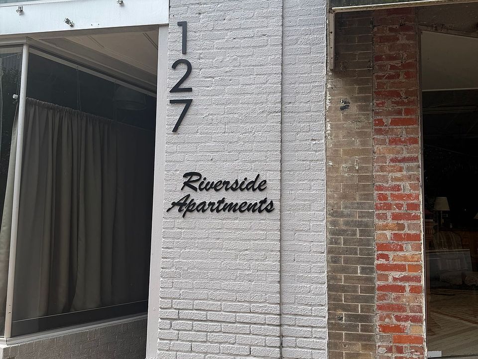1st image of 127 W Main St