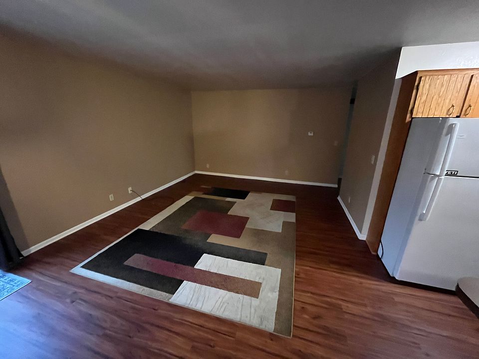 1st image of 2711 Kragspough Ct