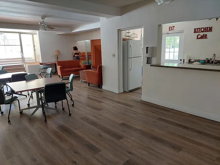 5600 Kensington Way #102 — Photo 22
