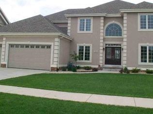 1308 Hanover Ct, Waunakee, WI 53597