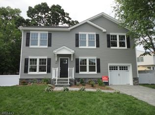 251 Floral Ln, Saddle Brook, NJ 07663