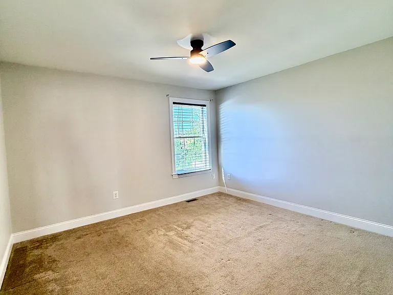 2425 Formicas Way — Photo 18
