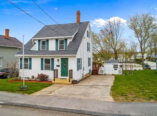 11 Ferry St, Allenstown, NH 03275