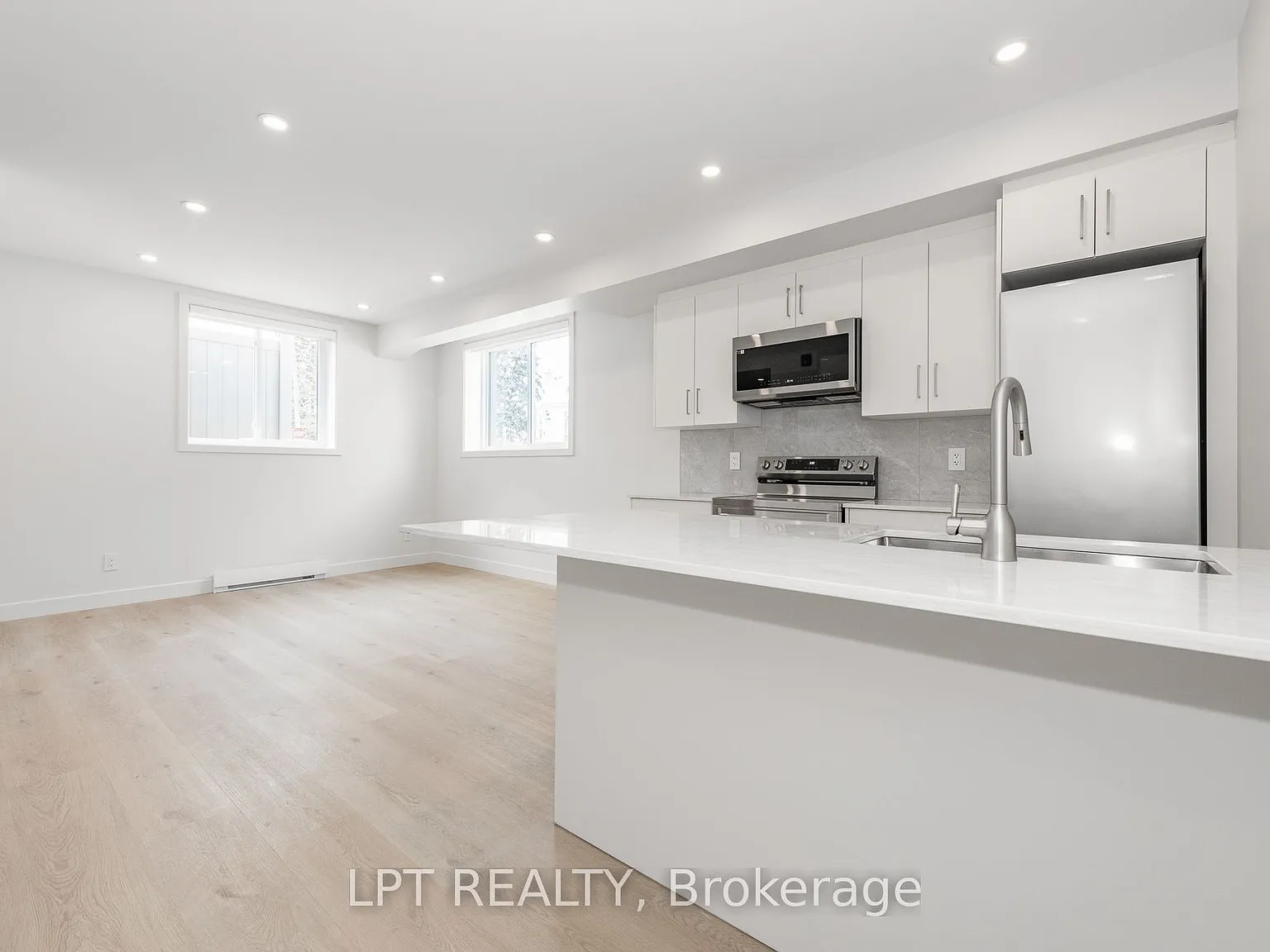 Studio, $1,535 — Photo 2