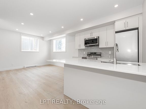 2nd image of 250 Shakespeare St #1