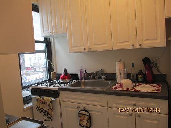 1st image of 246 E 46th St APT 3K