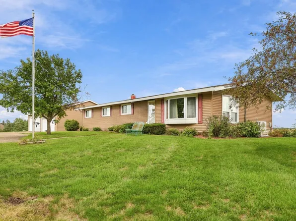 22050 Northfield Blvd, Hampton, MN 55031