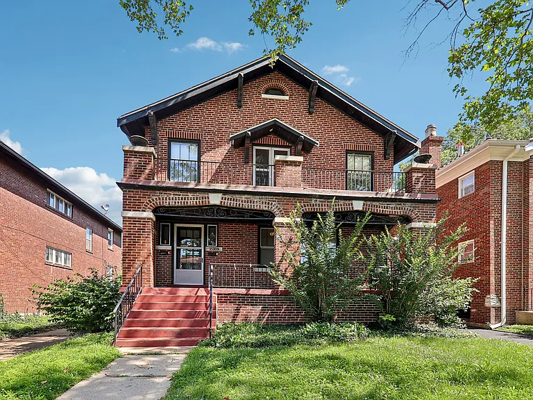 7315 Lindell Blvd #1 — Photo 3