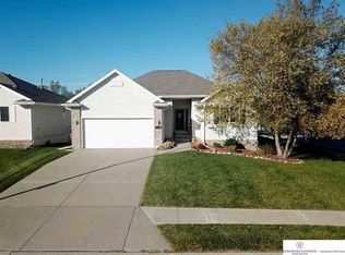 8004 S 167th St, Omaha, NE 68136