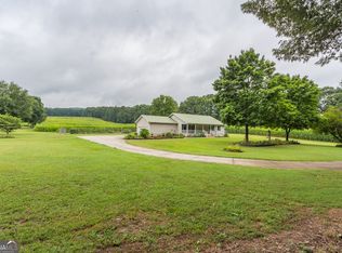 1128 W Armuchee Rd, La Fayette, GA 30728