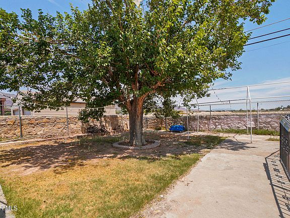 5th image of 4917 Guadalupe Dr