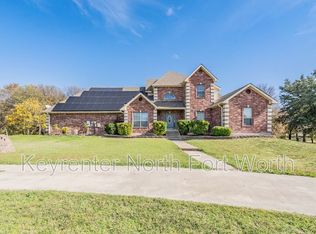 105 Horizon Cir, Azle, TX 76020