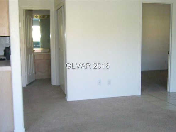 5th image of 700 Capri Dr APT 32C