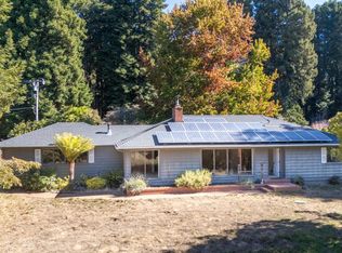 20671 Rasmussen Ln, Fort Bragg, CA 95437