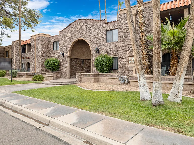7110 E Continental Dr #2025 — Photo 37