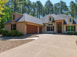 80 Manzanares Dr, Hot Springs Village, AR 71909