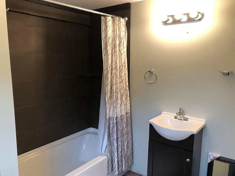 133.5 E Main St #1 — Photo 6