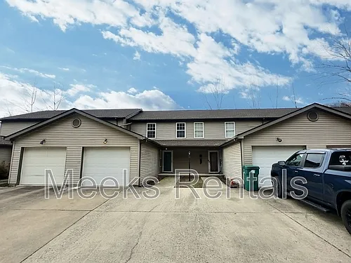 412 Fletcher Rd #5 Photo 1