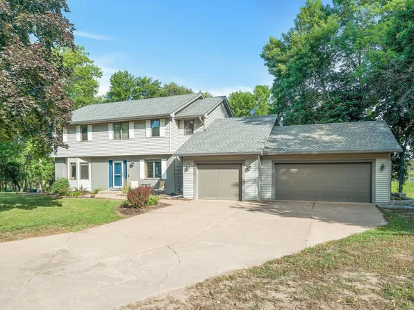 30270 Norway Ave, Lindstrom, MN 55045