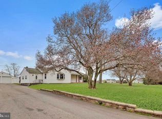 429 White Pine Rd, Columbus, NJ 08022