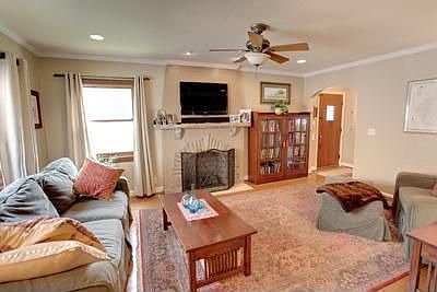 5th image of 231 Wonderly Ave
