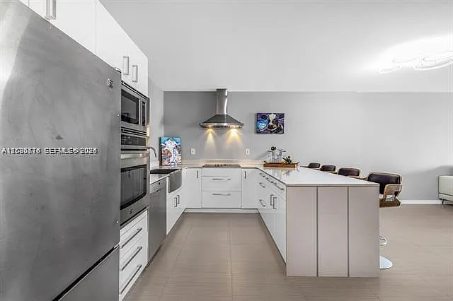19390 Collins Ave #702 — Photo 12