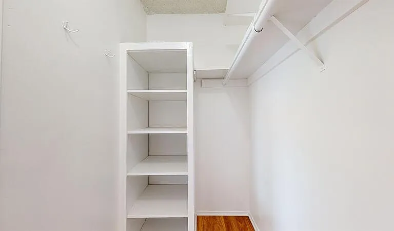 1311 Venice Blvd #15 — Photo 8