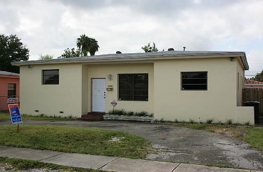 1st image of 1480 NE 136th St