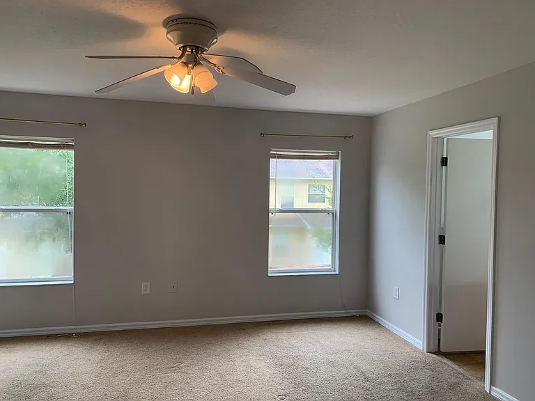 2535 Hassonite St — Photo 11