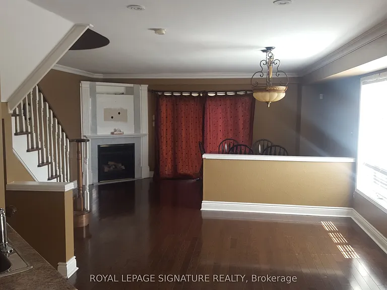 5456 Tree Crest Ct — Photo 2