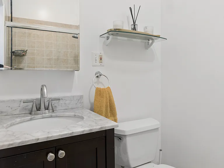 38 Halsey St #1 — Photo 7