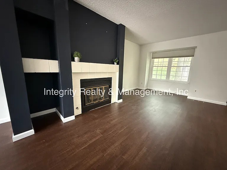 1818 S Quebec Way #B15-7 — Photo 3