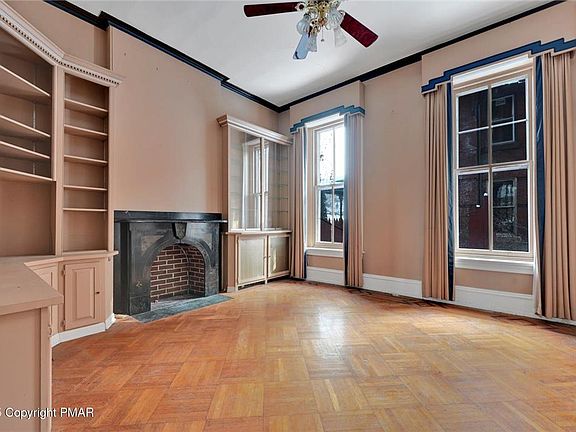 21st image of 315 S Centre St