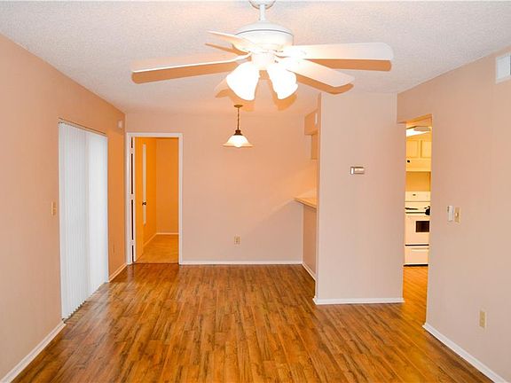 4th image of 4035 Angel Oak Ct APT 104