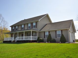 149 Stone Row Ln, Spring Mills, PA 16875