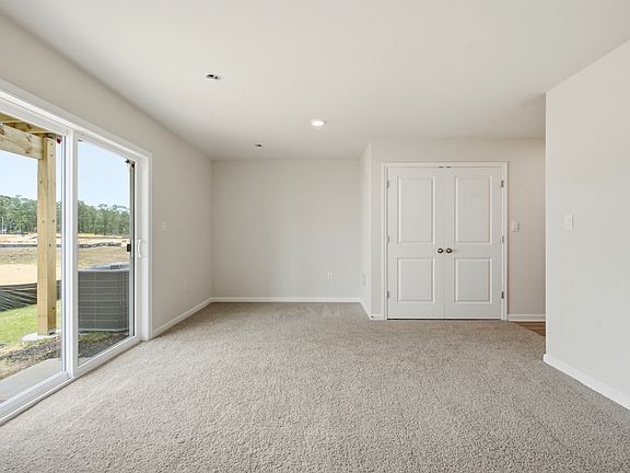 3rd image of 155 Essex Dr