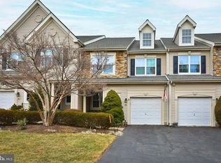 303 Julian Dr E #E, Warminster, PA
